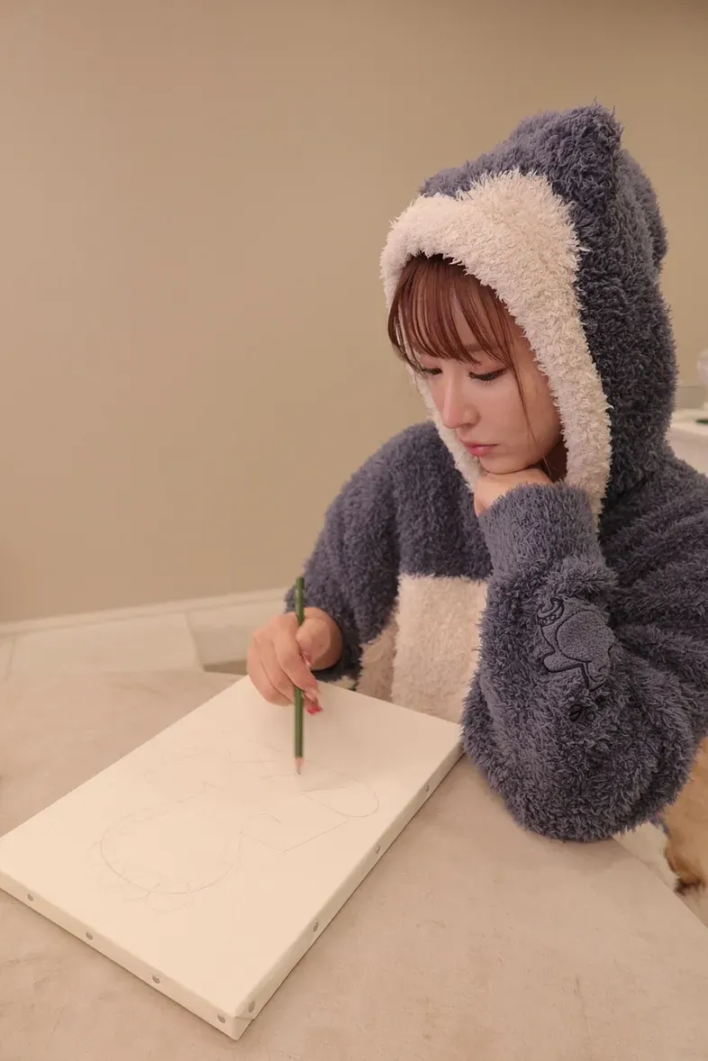 三上悠亞本人創作過程